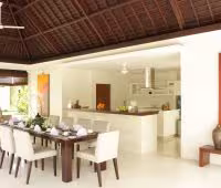 Villa Asante, Salle à manger et cuisine