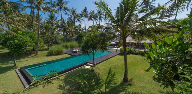 Villa Samadhana, Pool und Garten