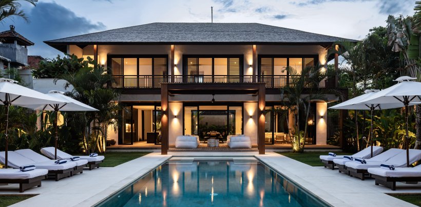 Villa Gendang, Piscina al atardecer